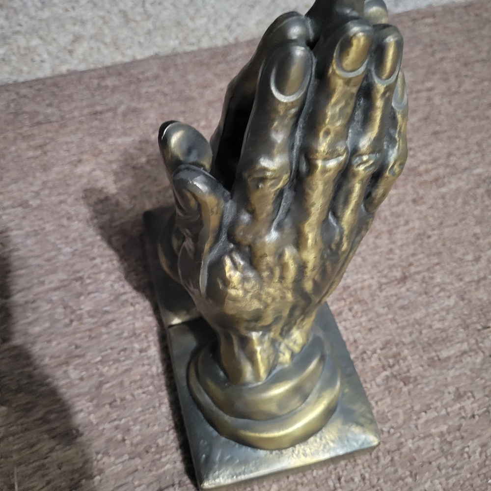 Bronze Praying Hands - Picture 5 of 7